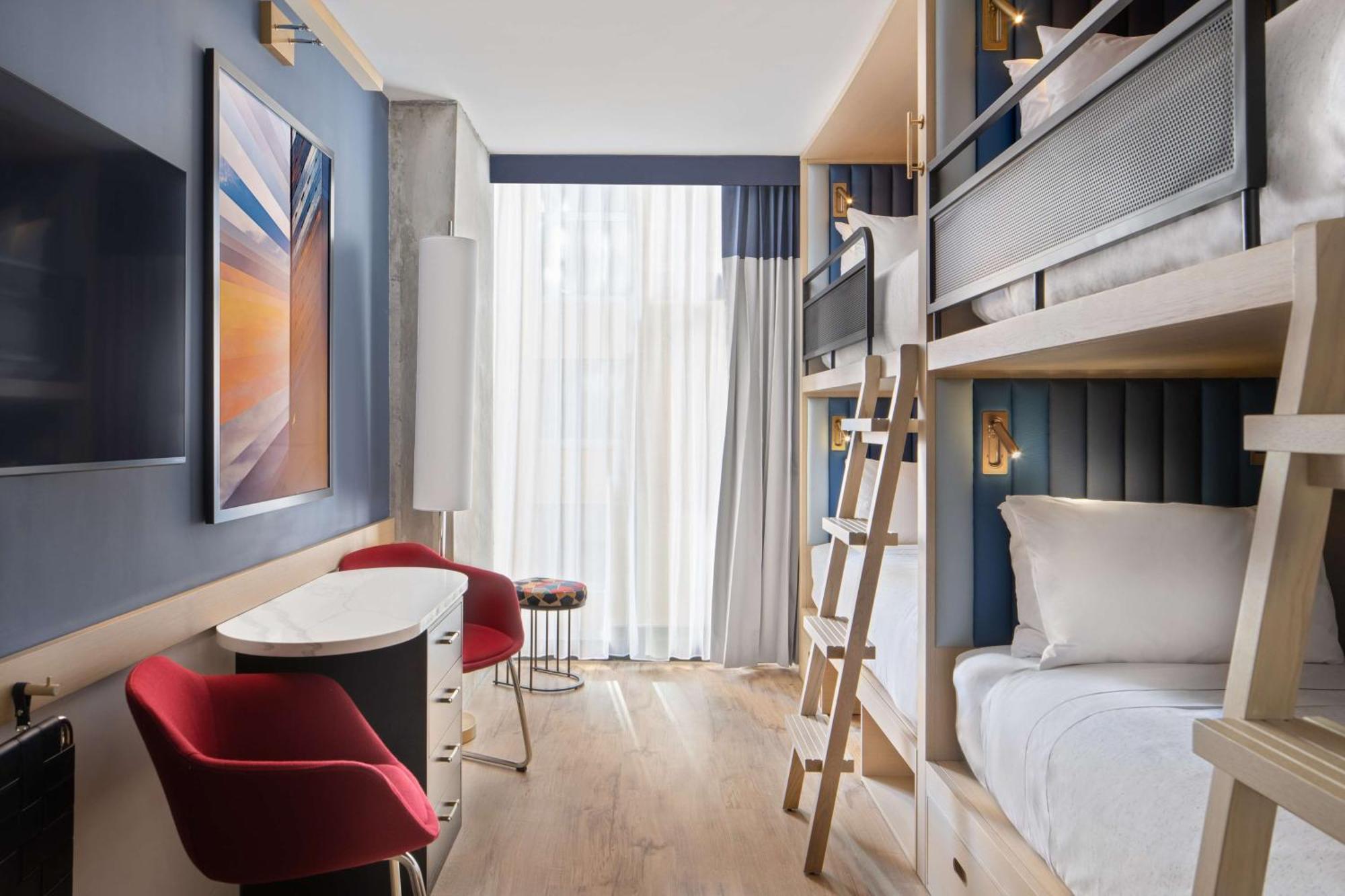 Motto By Hilton New York City Chelsea Exterior photo