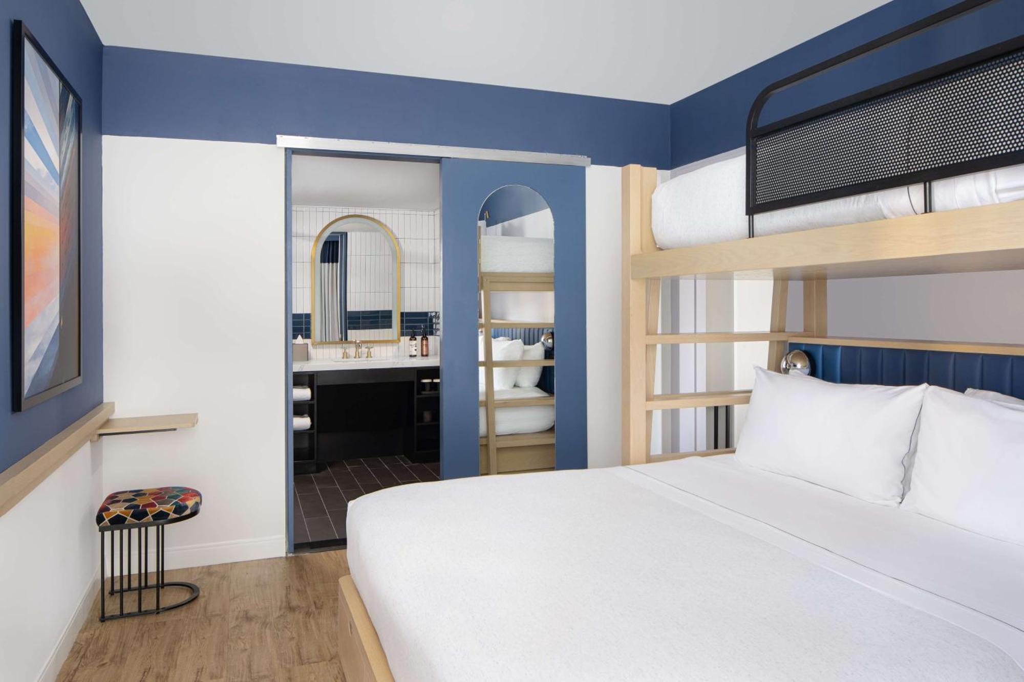 Motto By Hilton New York City Chelsea Exterior photo